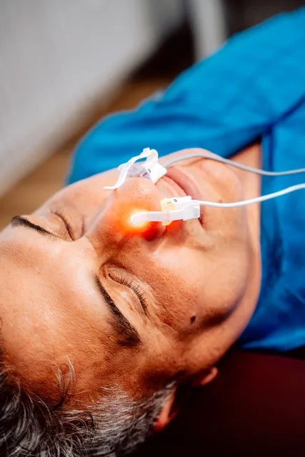 Vielight® Photobiomodulation – intranasale Lichtanwendung für Gehirn und Zellen